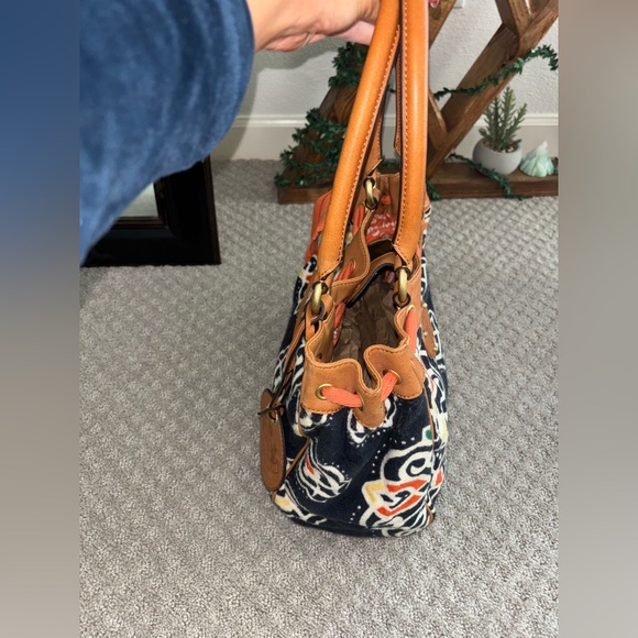 LIKE NEW JUICY COUTURE DAYDREAMER BAG - Picture 10 of 11